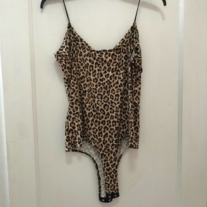 Windsor leopard bodysuit, size L